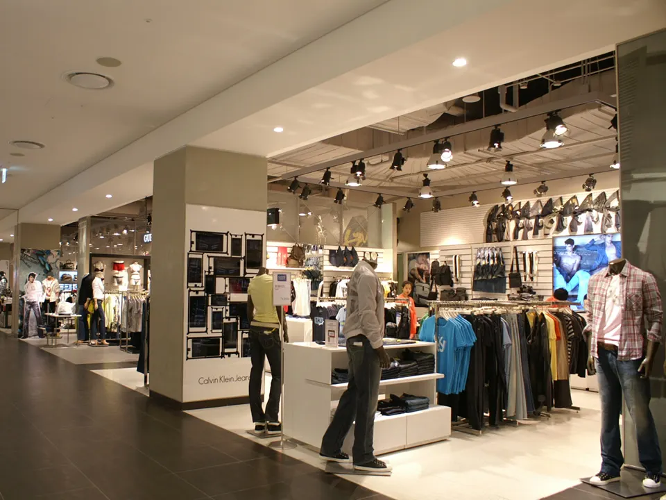 SHINSEGAE DEPARTMENT CENTUM CITY STORE(INTERIOR): 4F EAST FASHION STREET