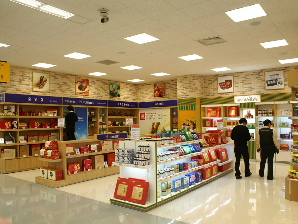 E-MART JECHEON STORE: 1F HEALTH