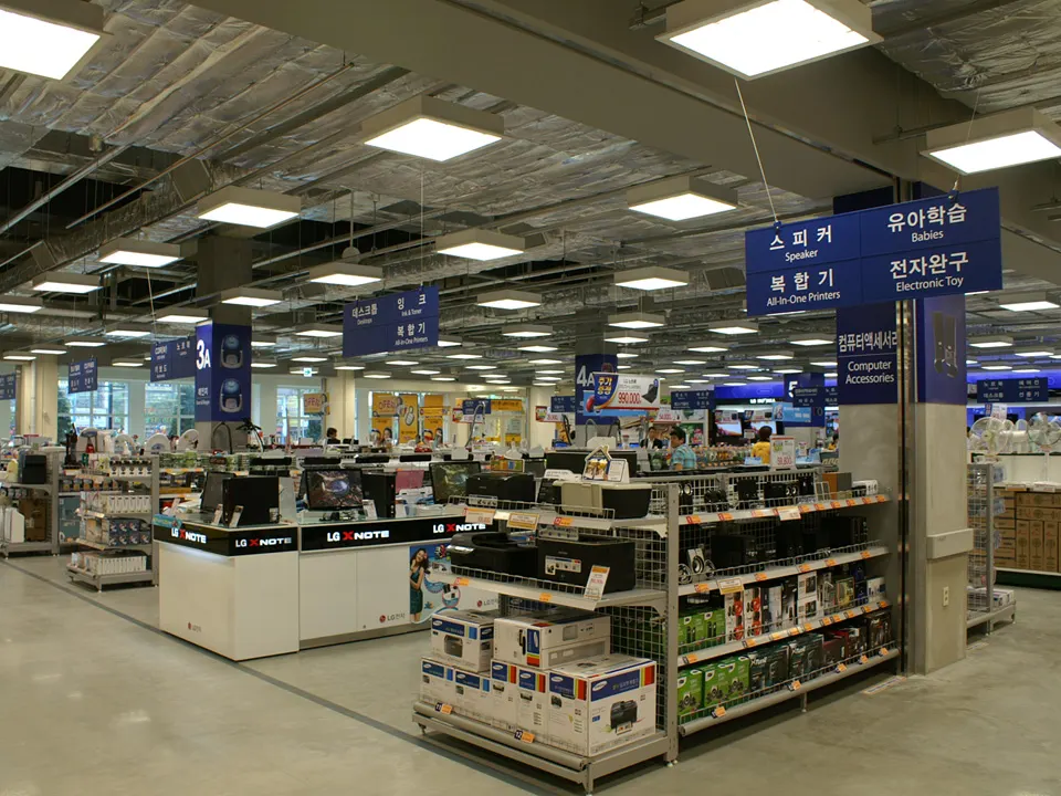E-MART POCHEON STORE: 1F DIGITAL