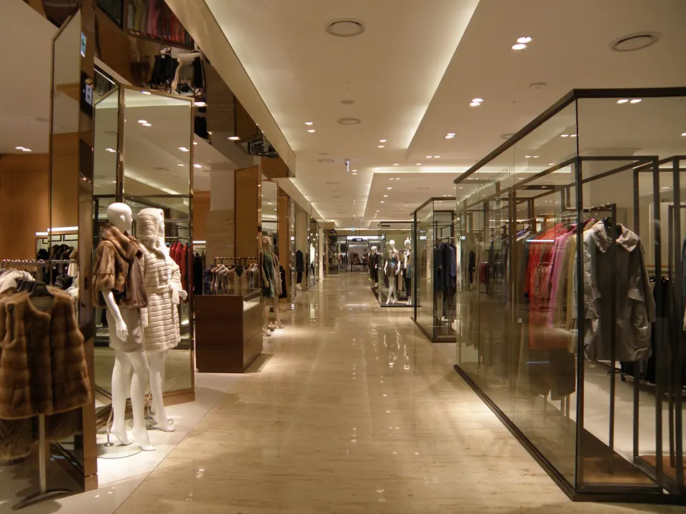 HYUNDAI DEPARTMENT KINTEX STORE: 2F WOMEN