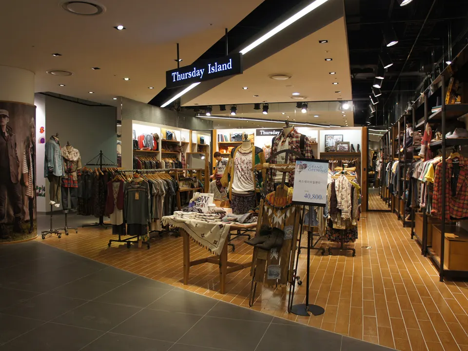 DAESUNG D-CUBE CITY SINDORIM STORE: B1F YOUNG FASHION