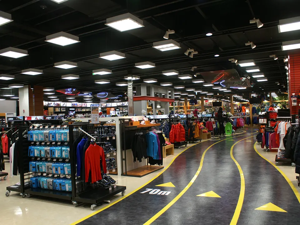 E-MART DAEJEON TERMINAL STORE: 4F SPORTS BIGTEN
