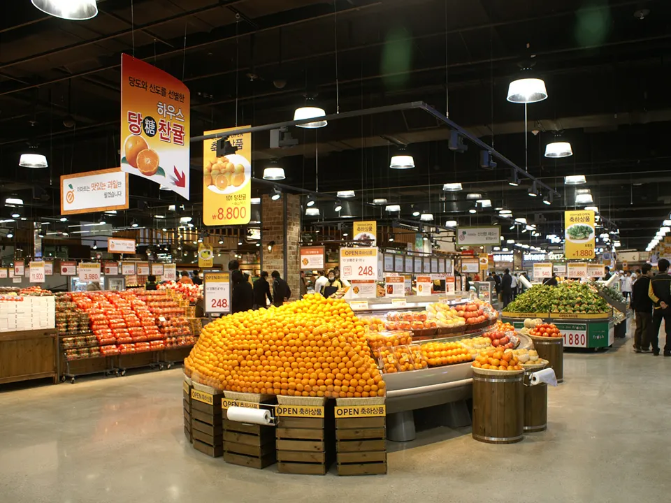E-MART DAEJEON TERMINAL STORE: 3F FOOD ISLAND