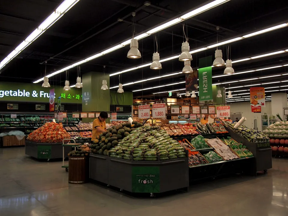 E-MART PAJU UNJEONG STORE: FOOD ISLAND