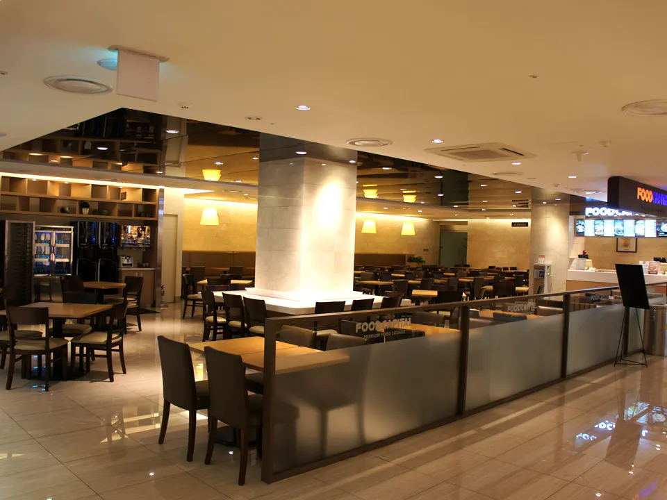 LOTTE DEPARTMENT BUPYEONG STORE: FOOD COURT