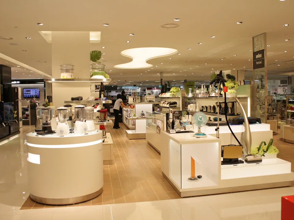 LOTTE DEPARTMENT BUPYEONG STORE: ELECTRONICS