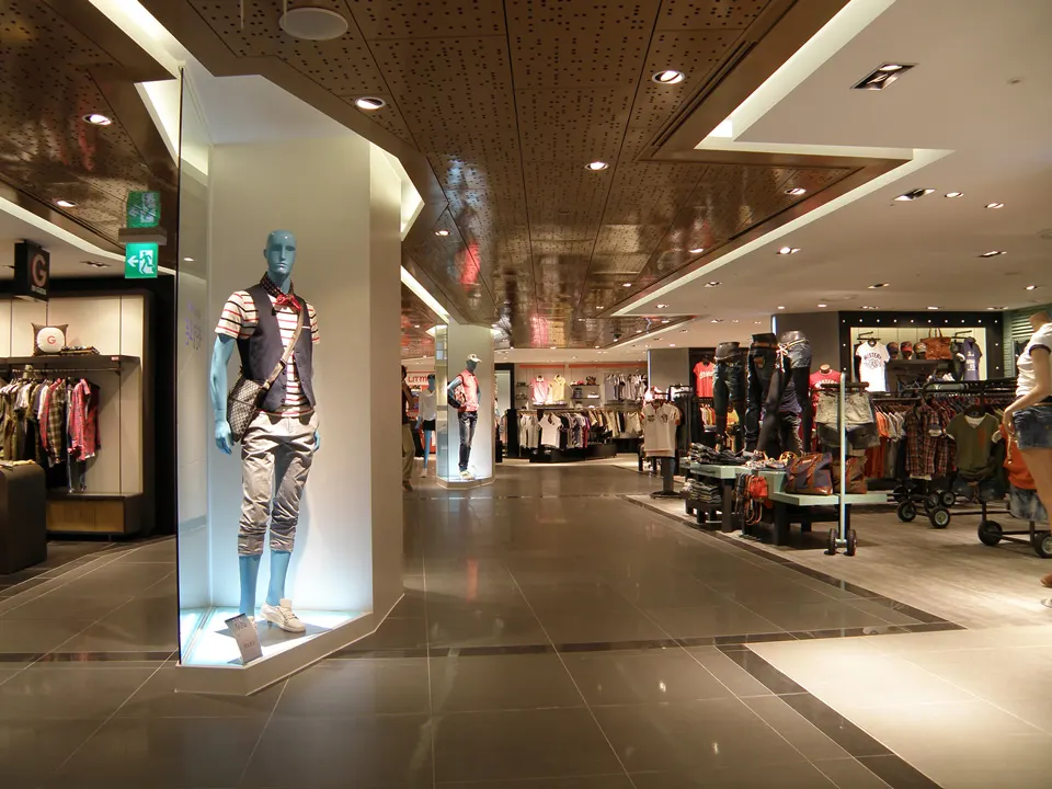 SHINSEGAE DEPARTMENT CHUNGCHEONG WEST STORE: 3MF JEAN CASUAL