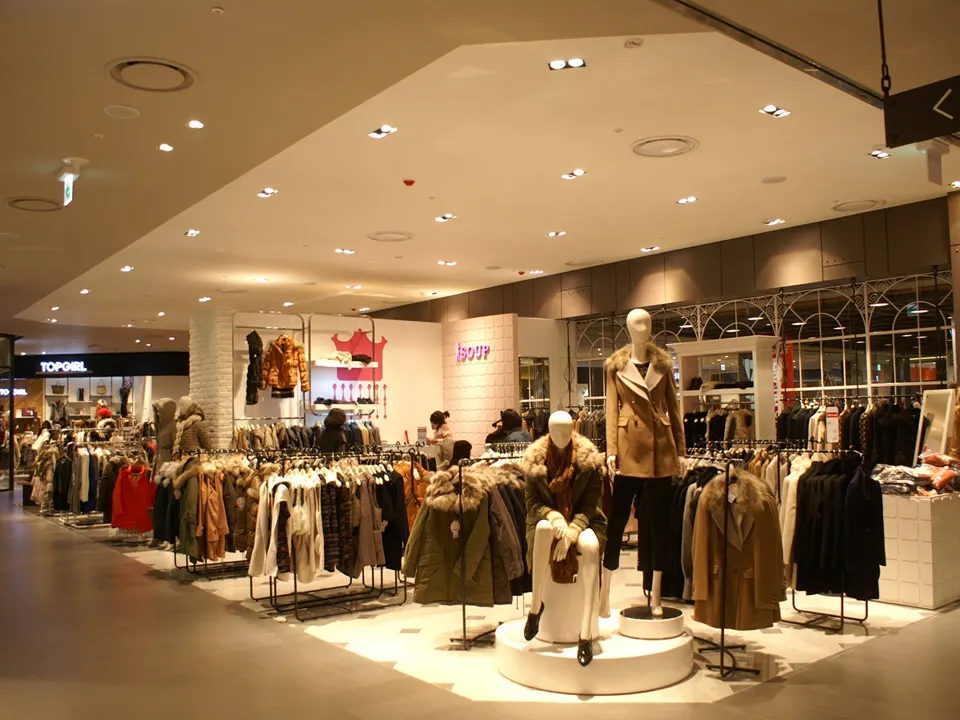SHINSEGAE STYLE MARKET DAEJEON STORE: CASUAL