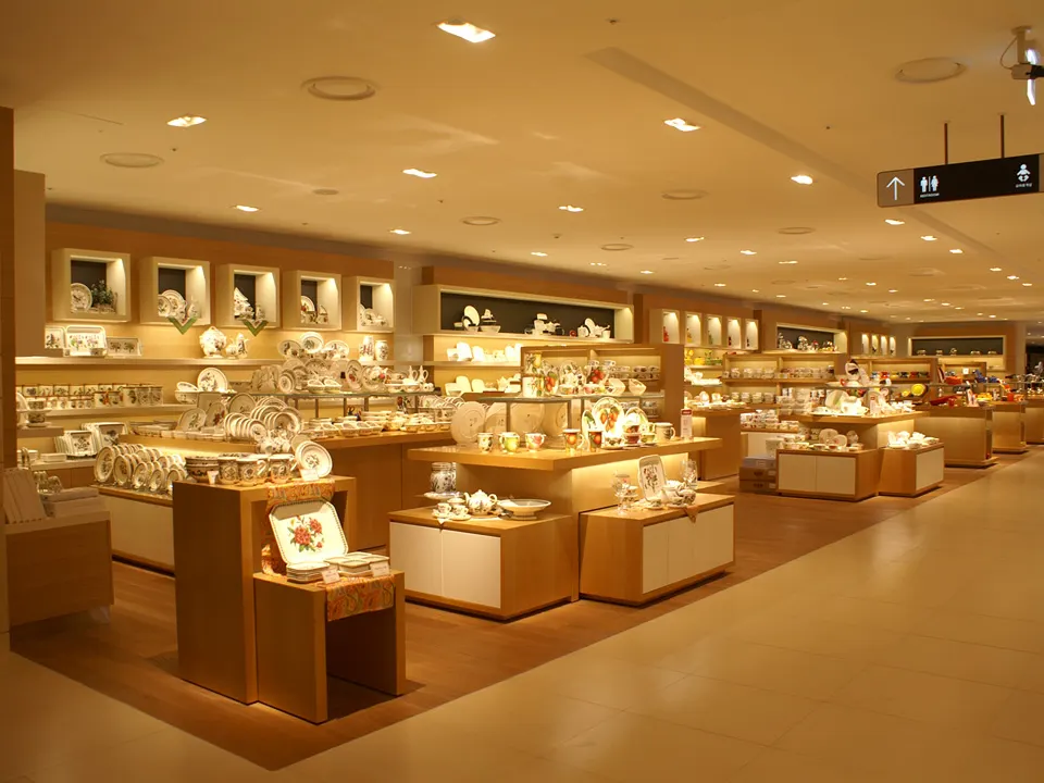 HYUNDAI DEPARTMENT CHUNGCHEONG STORE: 5F HOME FASHION