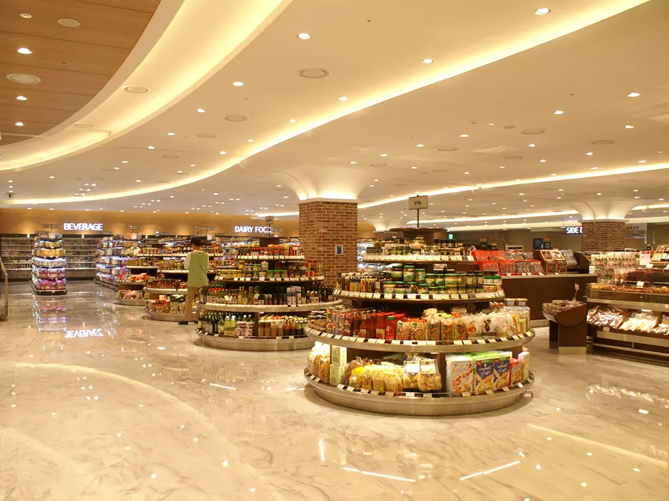 HYUNDAI DEPARTMENT CHUNGCHEONG STORE: B1F SUPERMARKET