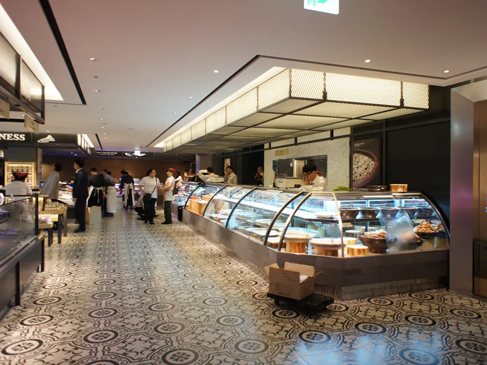SSG FOOD MARKET MARINE CITY STORE: FISH
