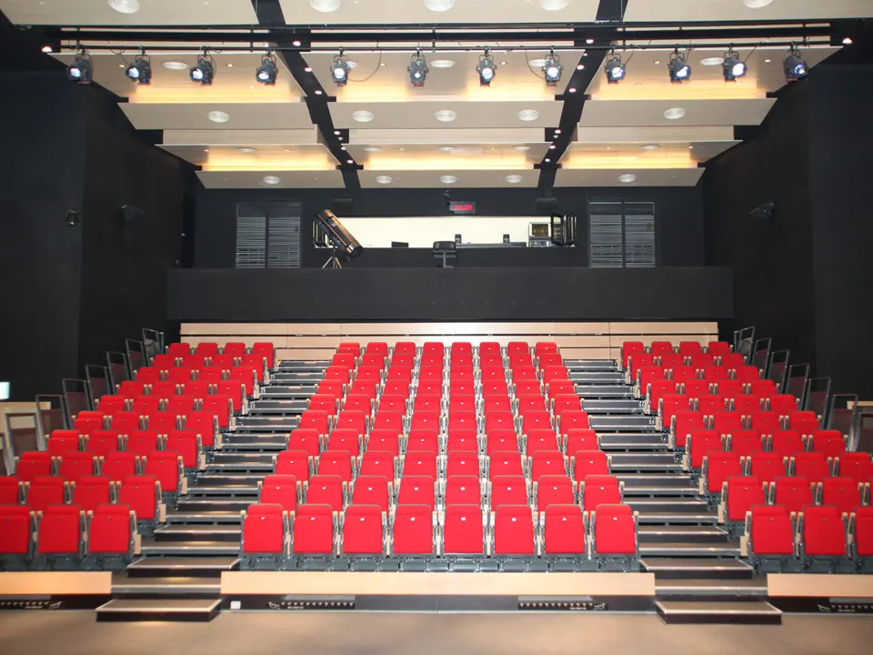 SHINSEGAE DEPARTMENT UIJEONGBU STORE: 8F CULTURE HALL