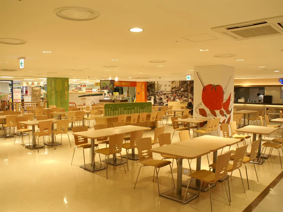 E-MART EUNPYEONG STORE: 8F FOOD COURT
