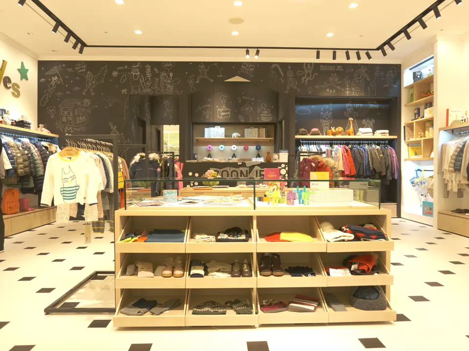 SHINSEGAE DEPARTMENT MAIN NEW STORE: 8F Boon Junior