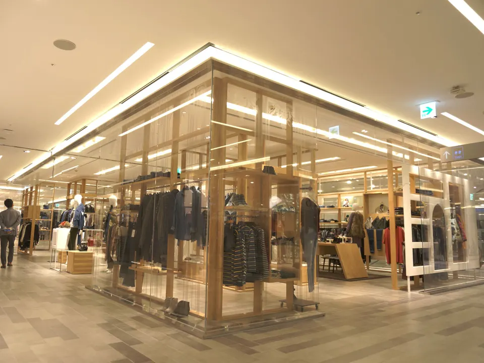 SHINSEGAE DEPARTMENT MAIN NEW STORE: 4F Contemporary