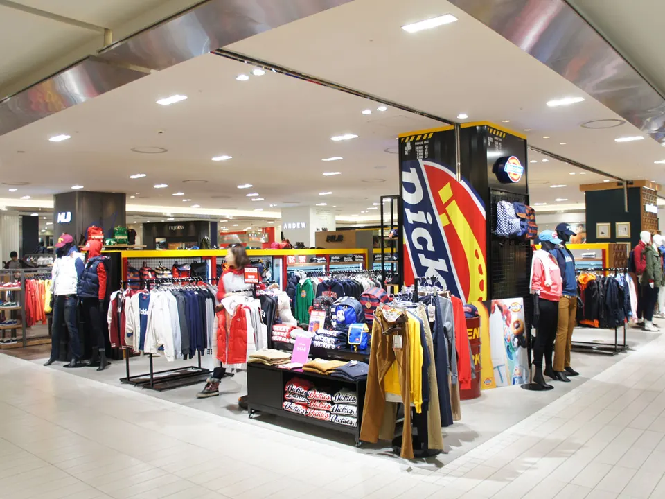 SHINSEGAE DEPARTMENT GYEONGGI STORE: 4F Young Casual