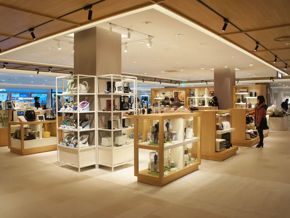 SHINSEGAE DEPARTMENT MASAN STORE: 7F Kitchen,Bedding,Electronic,Table Ware, Kid's