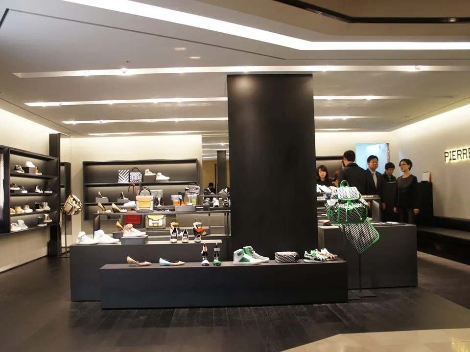 SHINSEGAE DEPARTMENT MAIN STORE: 2F PIERRE HARDY
