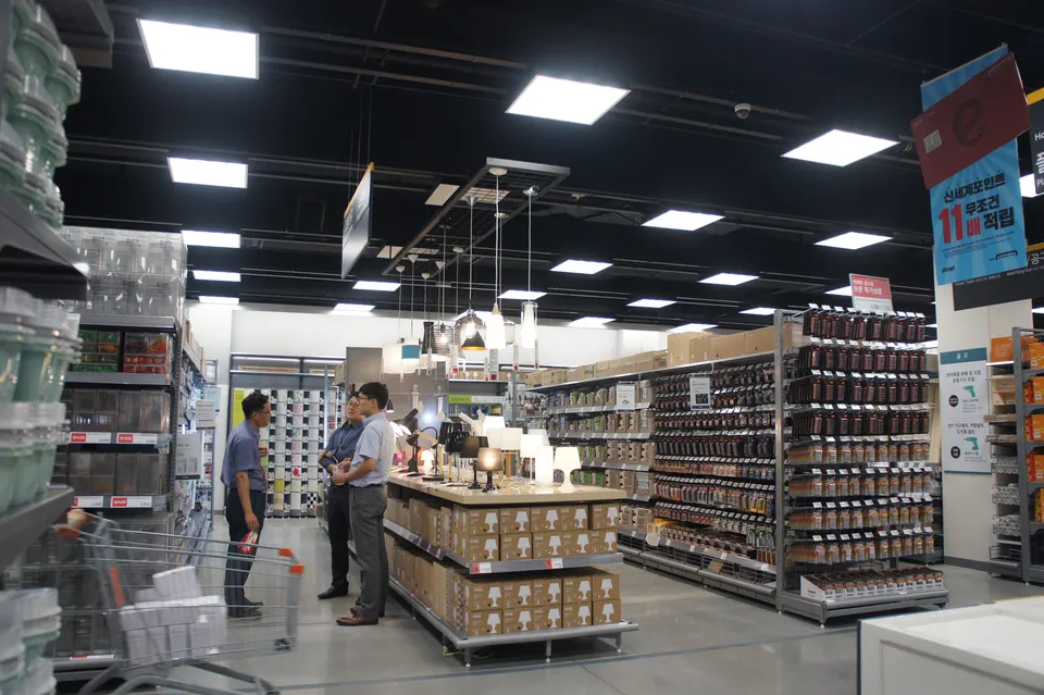 E-MART TRADERS SUWON GWANGGYO STORE 사진 3