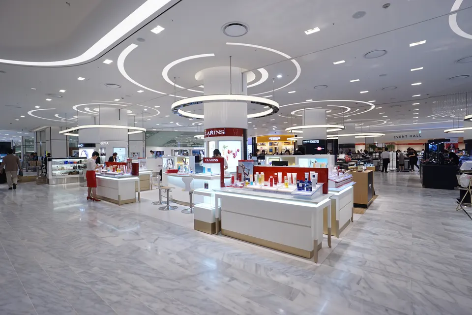 SHINSEGAE DEPARTMENT GIMHAE STORE 사진 8