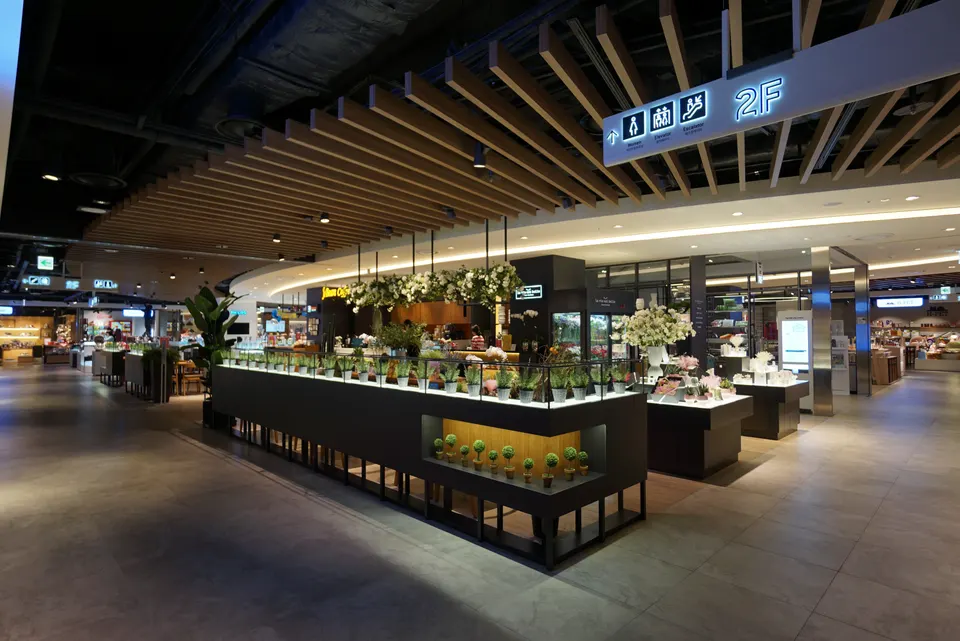 HYUNDAI OUTLET DONGDAEMUN STORE 사진 3