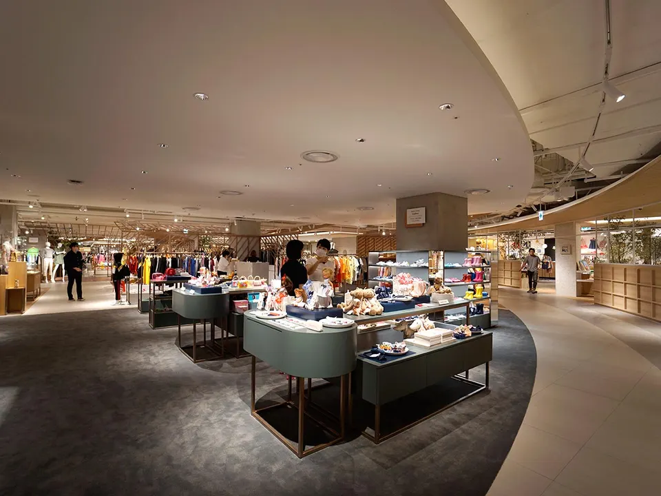 HYUNDAI DEPARTMENT APGUJEONG MAIN STORE 사진 4