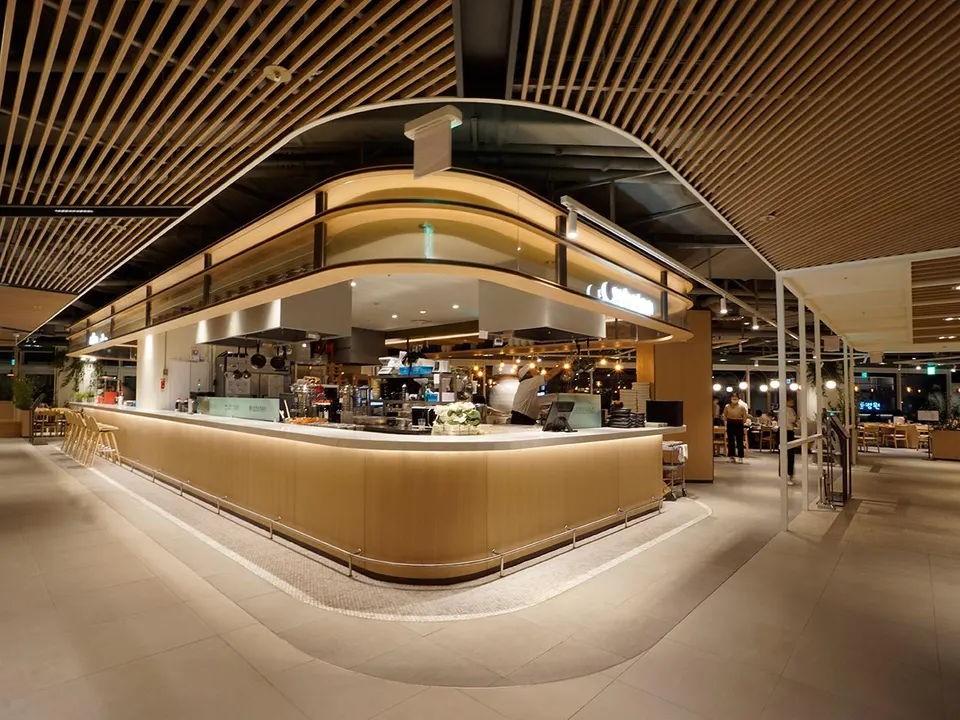 HYUNDAI DEPARTMENT MIA STORE 사진 6