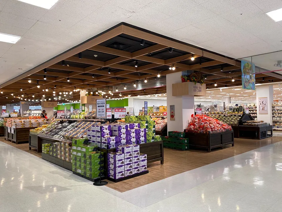E-MART YEONJE STORE 사진 2